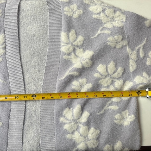 Gemma+Jane Floral Jacquard Cardigan Size Large - Picture 10 of 11